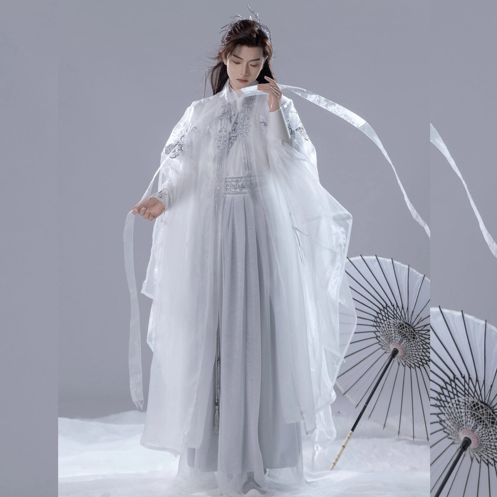 [Fuso] White men women same spring summer embroidery suit original Wei Jinfeng