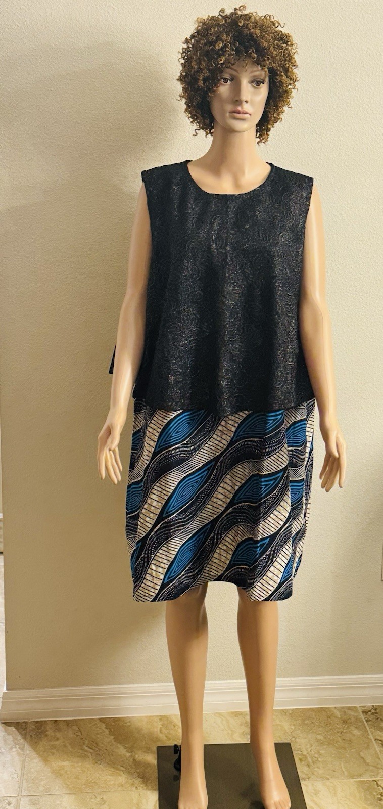 Women’s African Ankara Dress. Embroidered Top