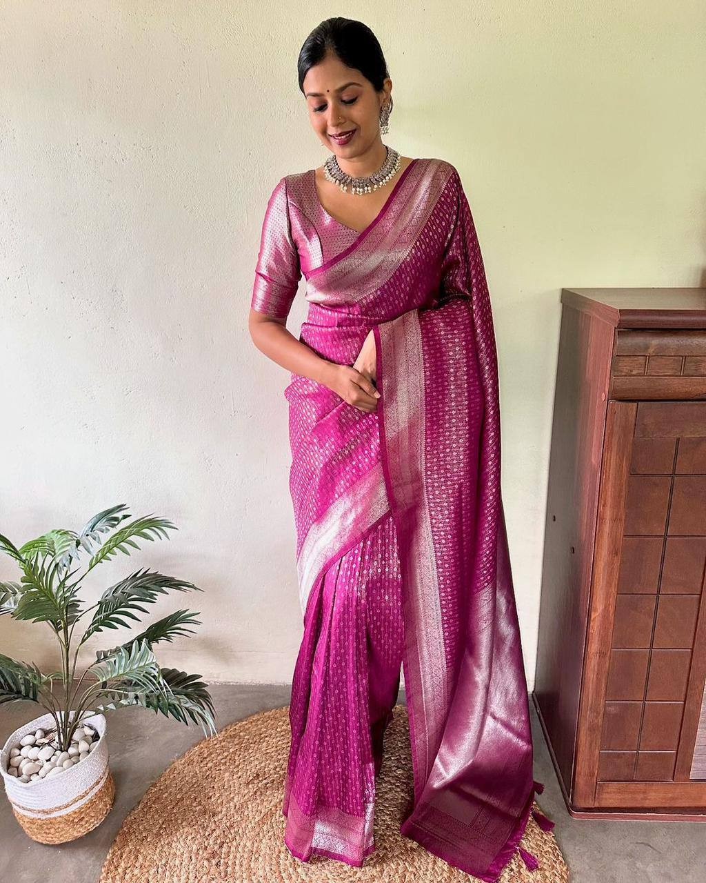 Designer Soft Lichi Silk Saree Rich Pallu & Jacq All Over Jacq Border Blouse