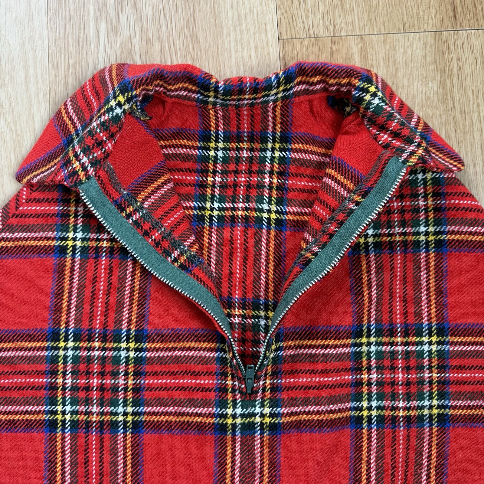 Vintage Tartan/Plaid Wool Blend Holiday Winter Cape Child Size Made in Scotland