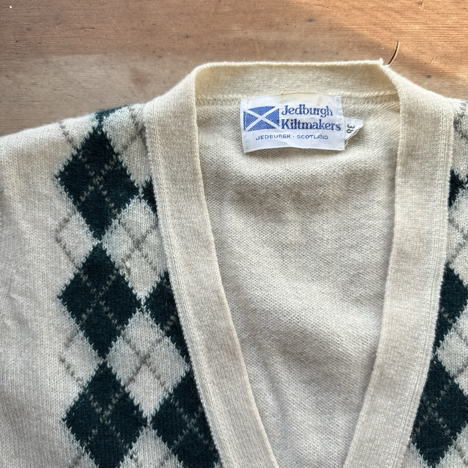 Men’s Jedburgh Kiltmakers Wool Vest Cardigan Sz 38 Cream Green Argyle Scottish