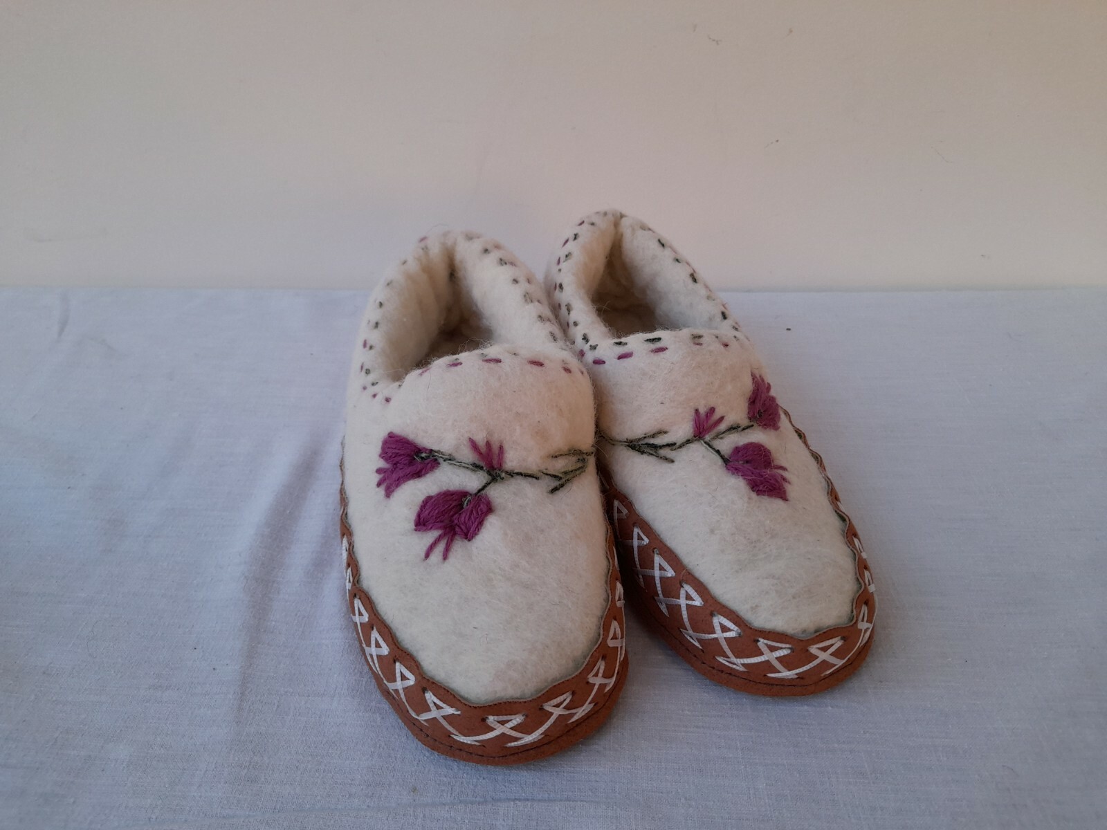 ALBANIAN HANDCRAFT WOOL BOOTEES SLIPPERS SHOES SOCKS WITH LEATHER PAPUCE NEW #4