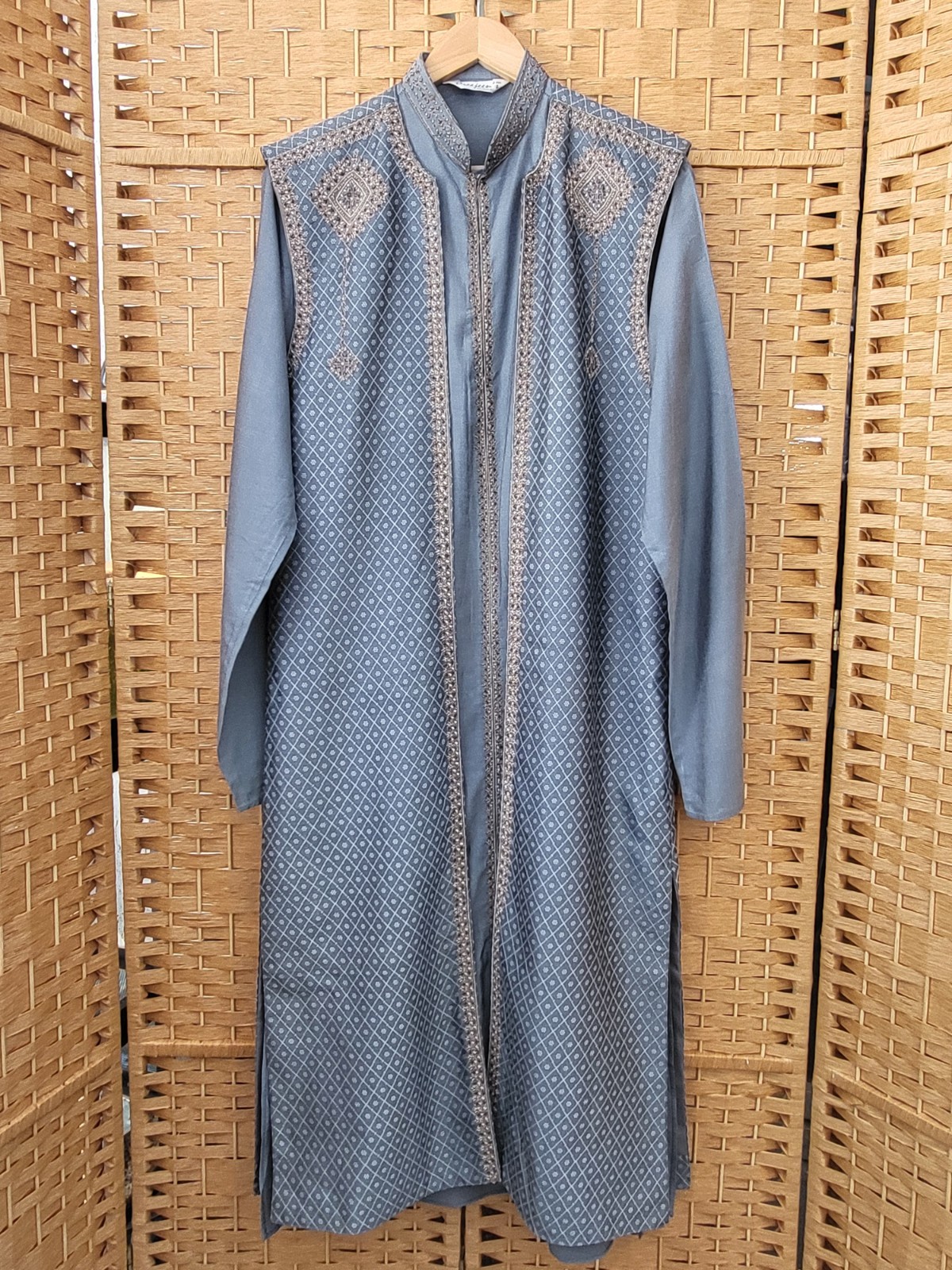 Oreejeen’s Mumbai Kurta & Shewanis Silk Cotton Gray & Gold Embroidery Size 38