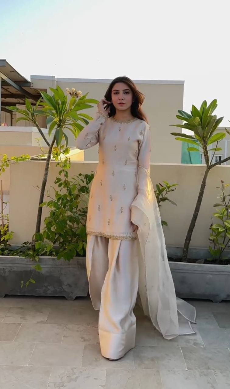 Glam Natural White Satin Farshi Plazzo Suit Set Ensemble with Organza Dupatta