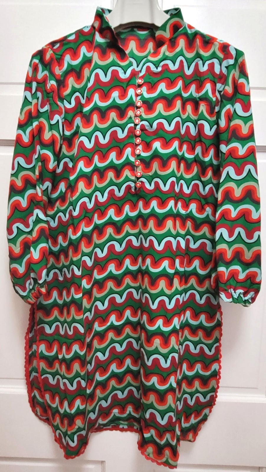 Women’s 3pc Lightweight Dupatta Kurta Set – Wavy Geometric Pattern 40″ Chest