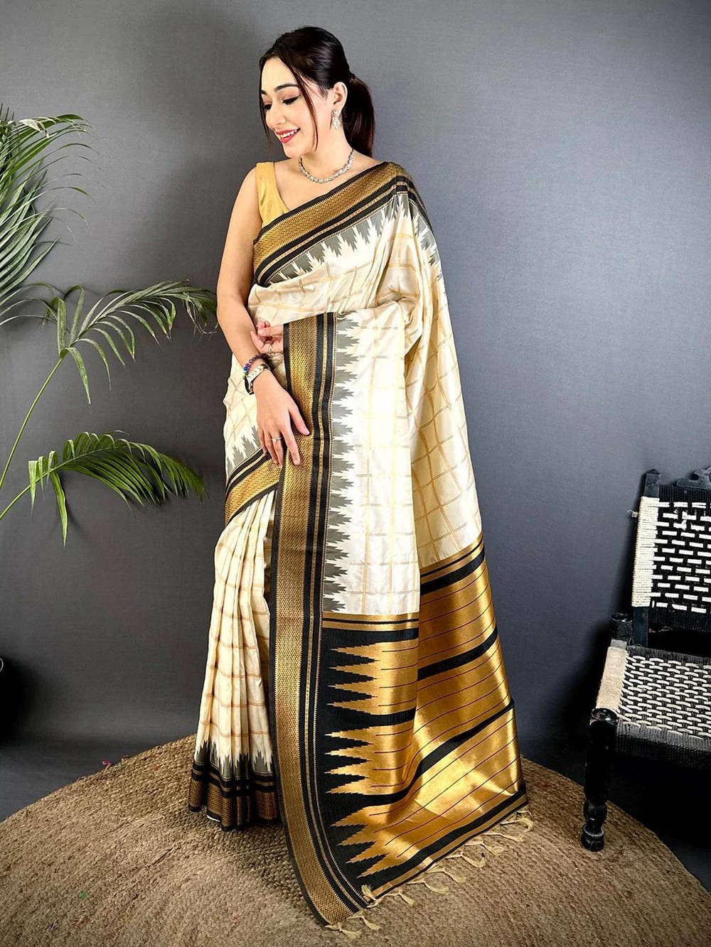 Beige Women Silk Saree Dual Tone Gold Zari Luxury Woven Designer With Blouse