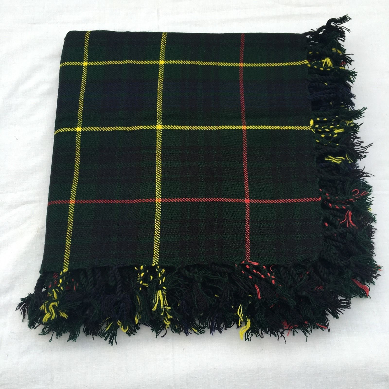 New Hunting Stewart Tartan 4 Sides Purled & Fringed Fly Plaids With Brooch