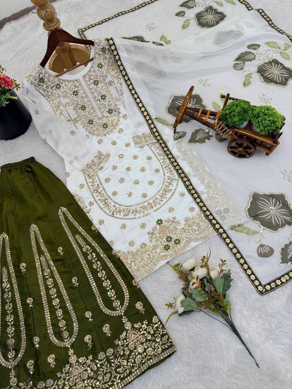 Presenting Designer Silk Kurta Palazzo With Tebby Organza Dupatta For Women