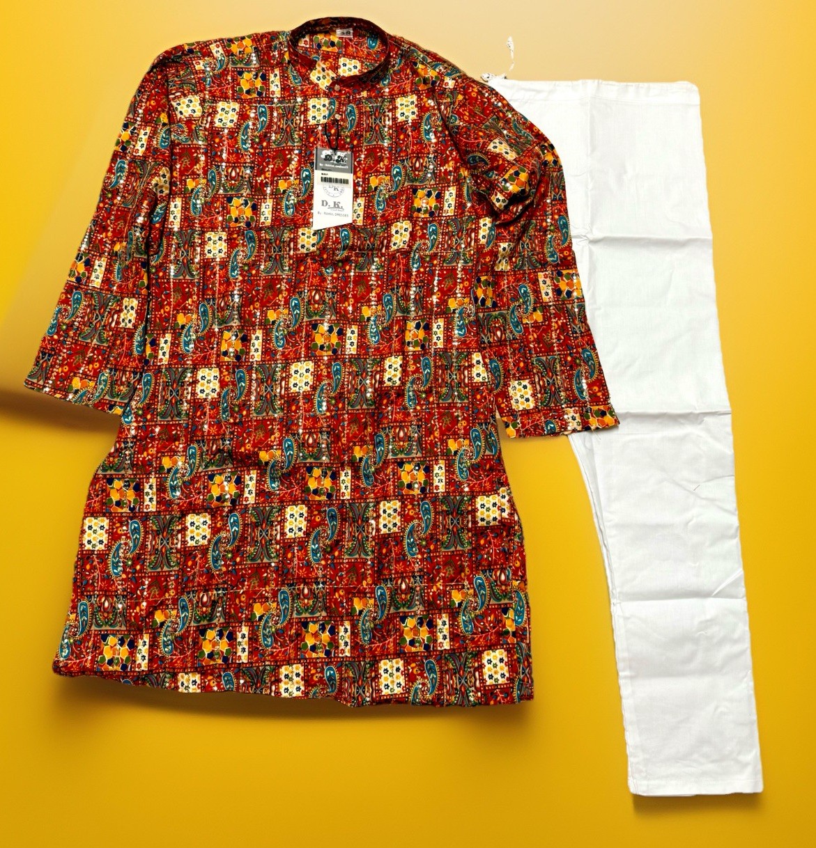 NWT Men’s Kurta PAJAMA SET SZ 38 M red multi haldi bandhani sequins India-USA
