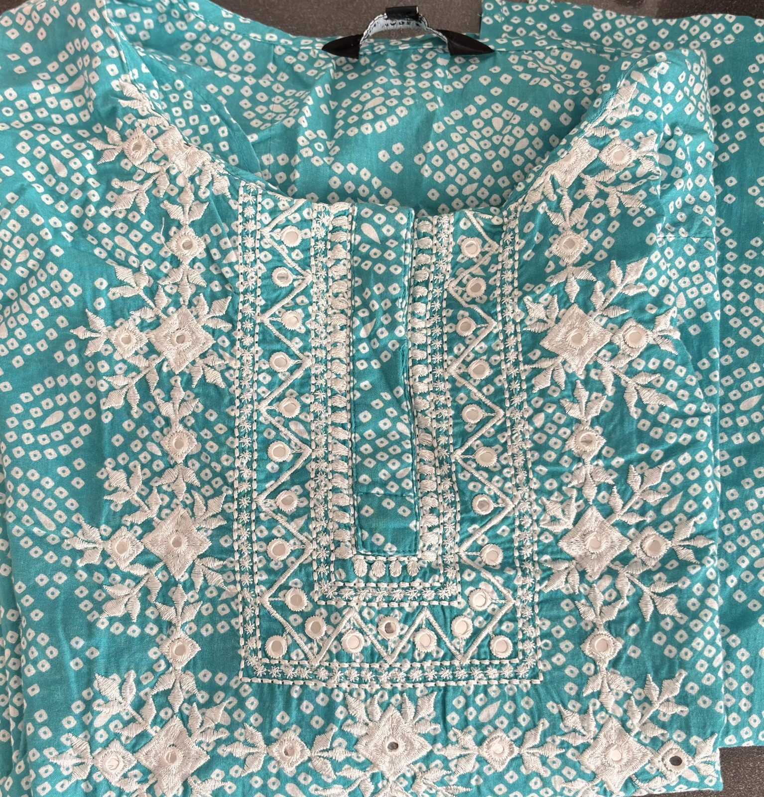 Women’s Medium Elegant Turquoise Teal Blue Embroidered Salwar-Kameez Set