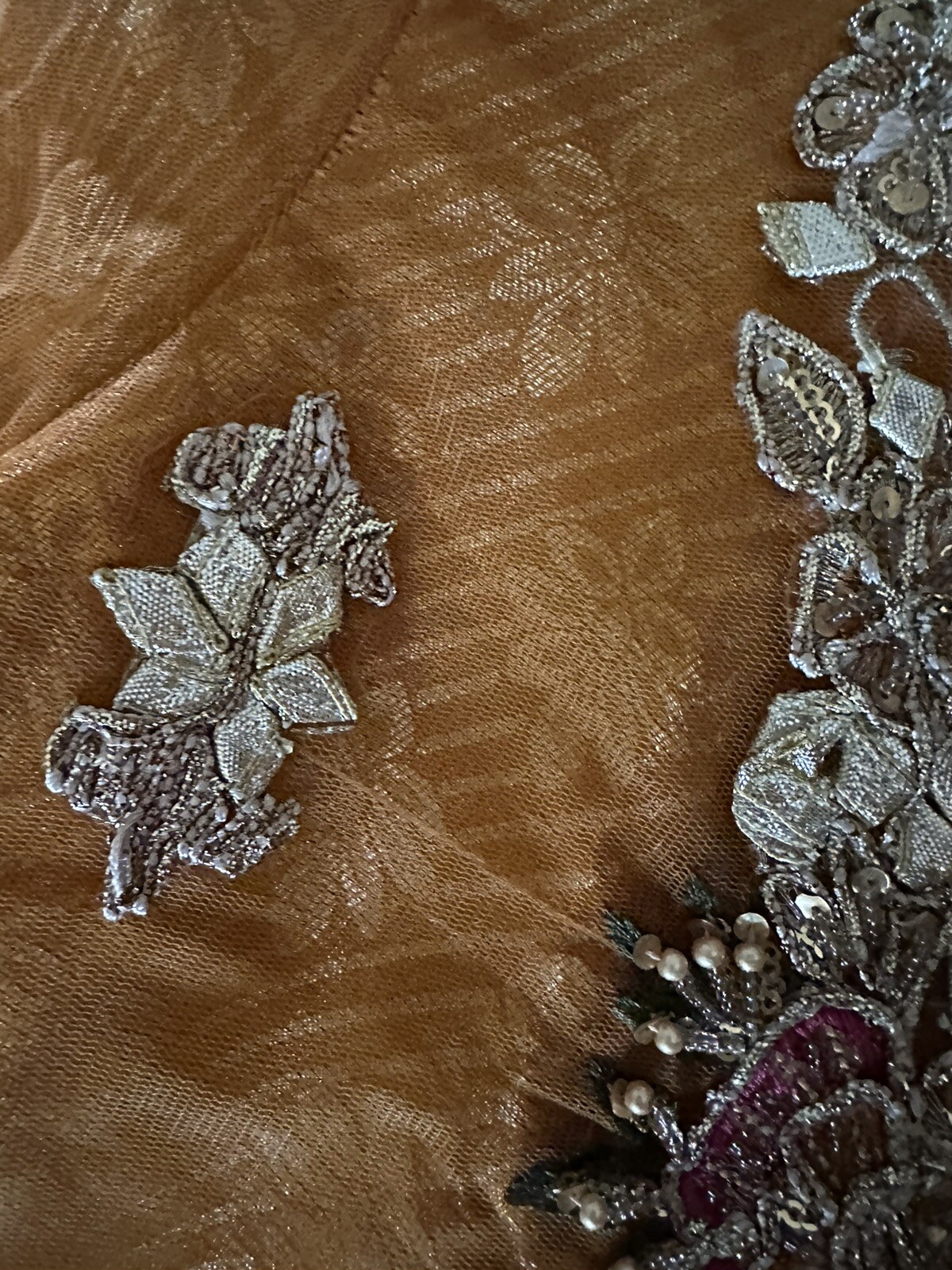 Three-piece fancy Guria medium size just size 18 inch Length 36 Inch