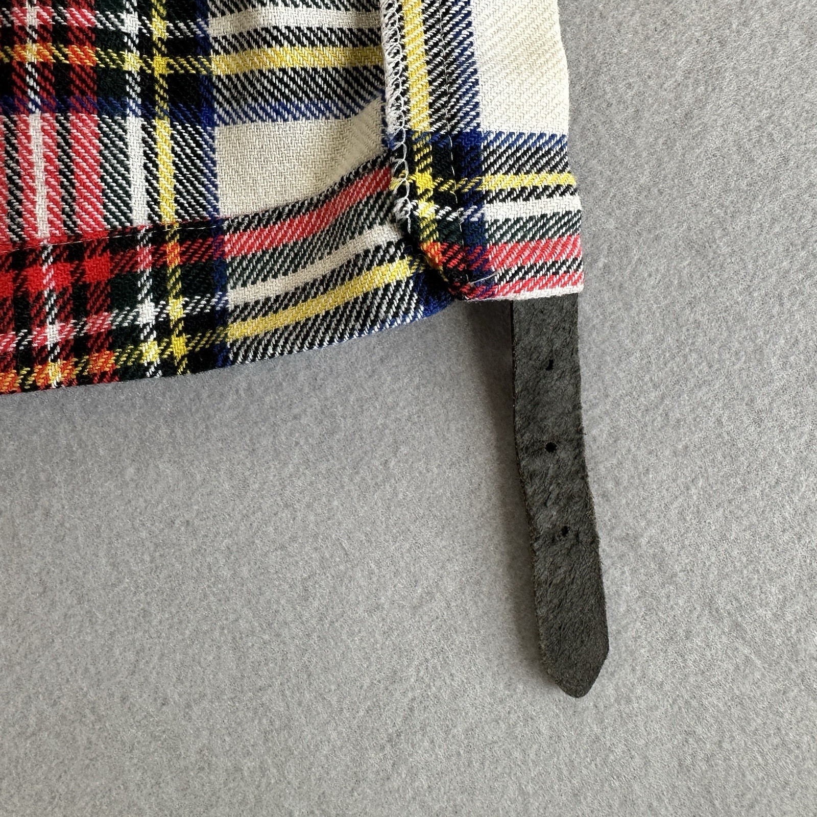 Clan Royal Stewart Tartan Kilt for Kids, 80% Acrylic 20% WoolTartan Sz 9-10 Yr
