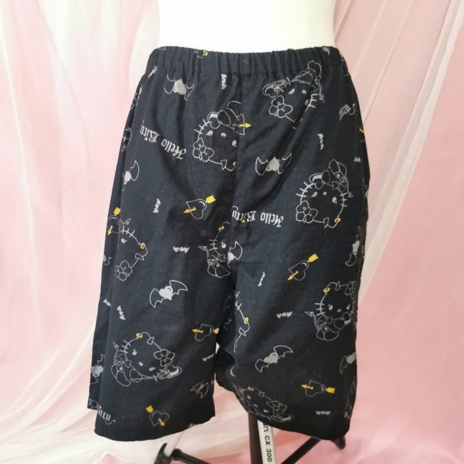 Devil Hello Kitty Outfit Size Small Black Top Shorts Cosplay Sleepwear Halloween