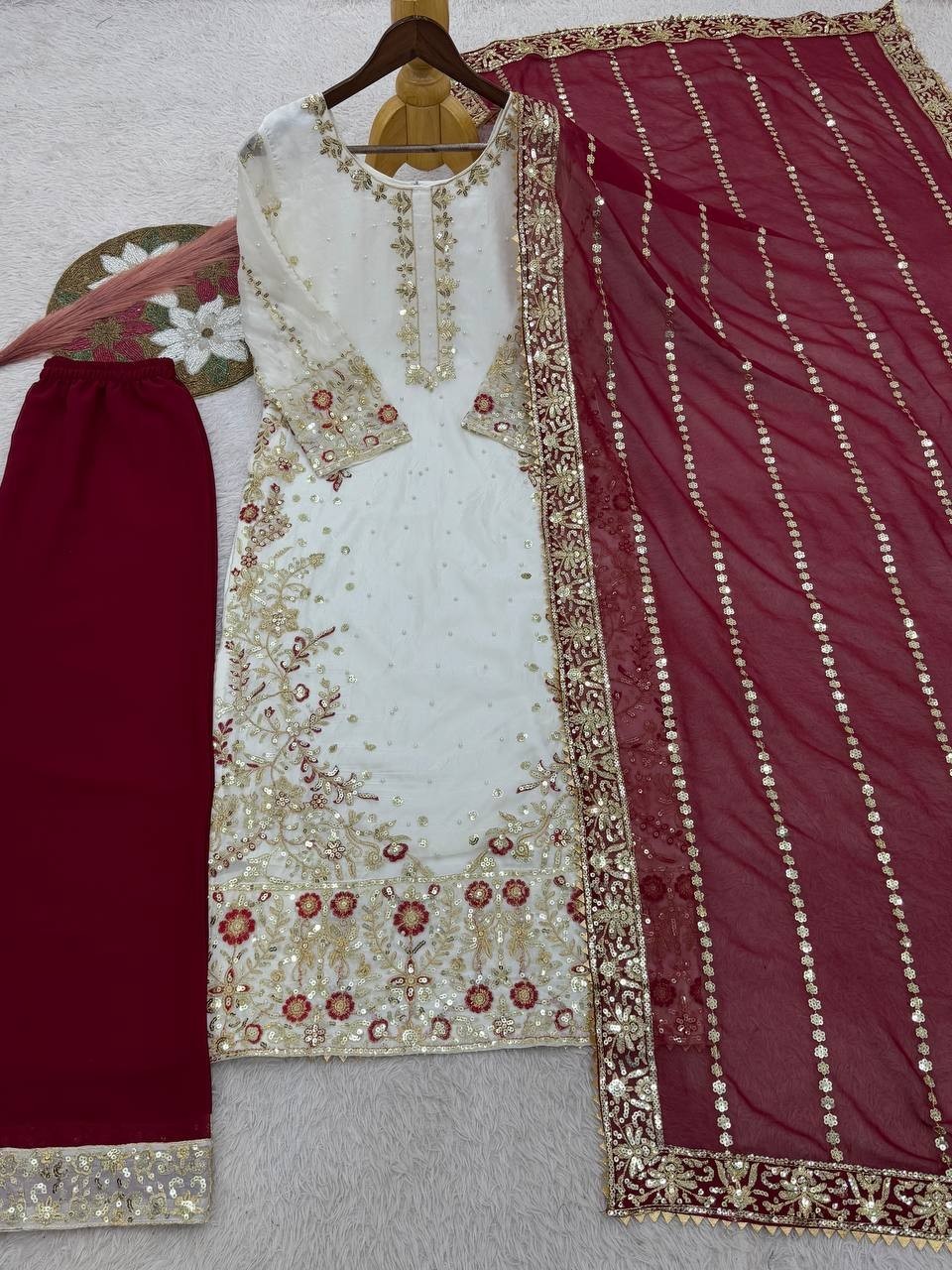 Heavy Reception Wear White Fancy Heavy Silk Salwar Kameez With Dupatta For Women