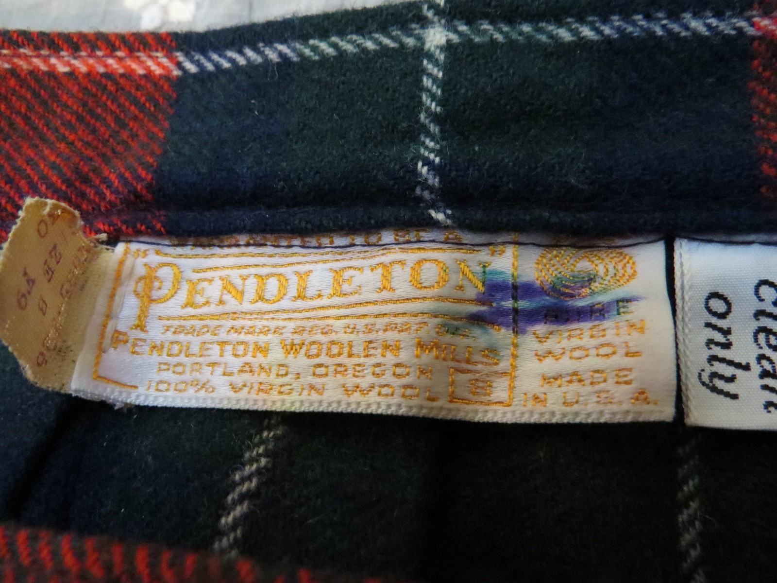 VTG PENDLETON KILT, 8, VERY GOOD COND. WOOL WILL NEED SOME IRONING