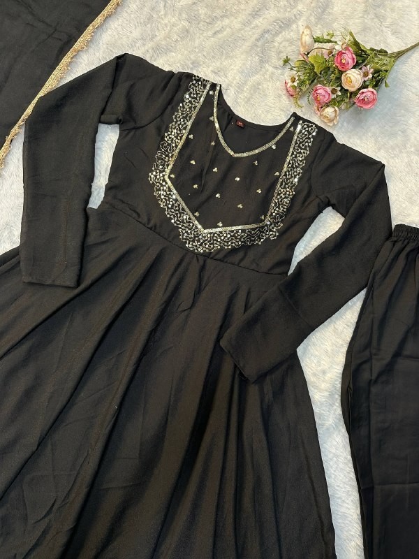 Stylish Look Heavy Star Georgette Black Gown Bottom With Dupatta For Women Wear
