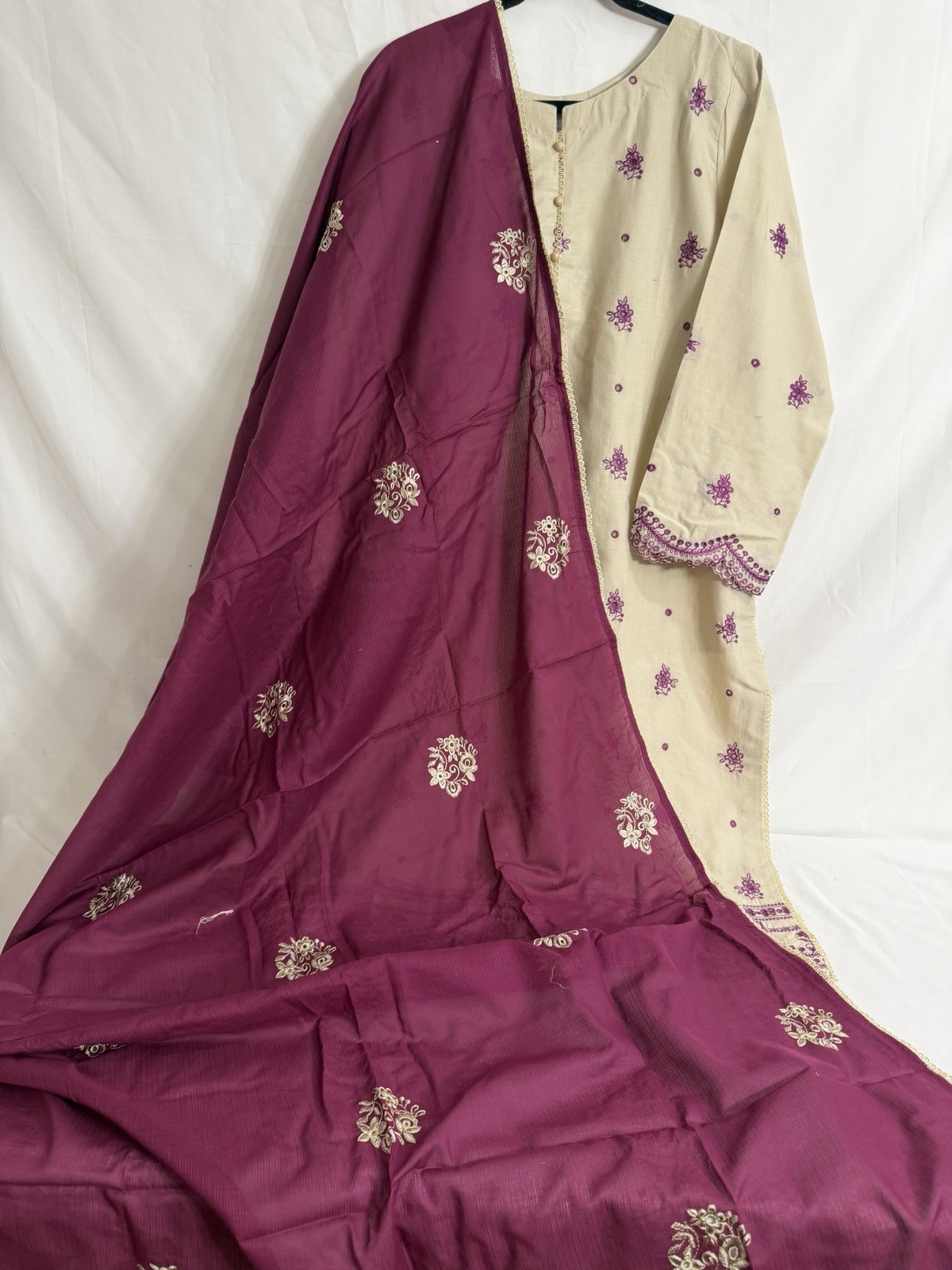 Pakistani Lawn Embroidery Kameez Shalwar 3XL Bust 48