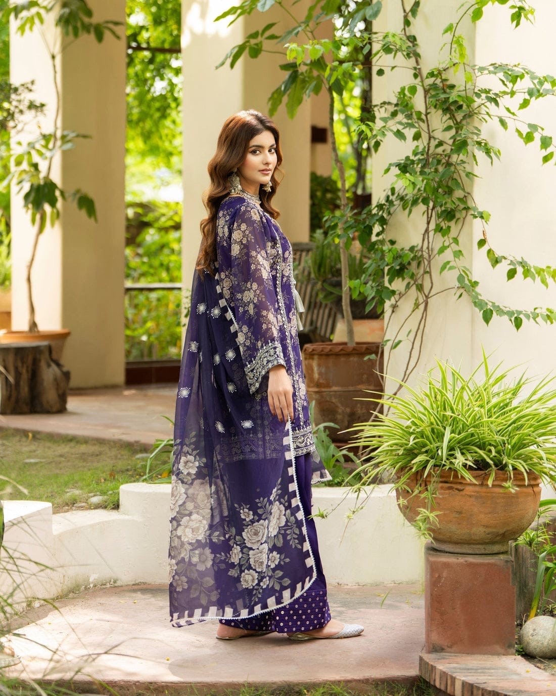 Pakistani Dark Purple Georgette Straight Shirt 3-PCS dress ,S