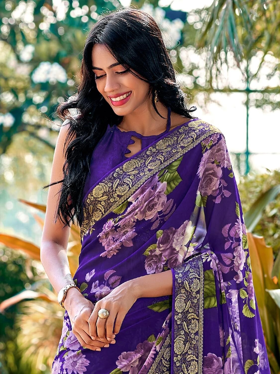 Women’s Floral Georgette Lace Border Saree With Unstitched Blouse Piece