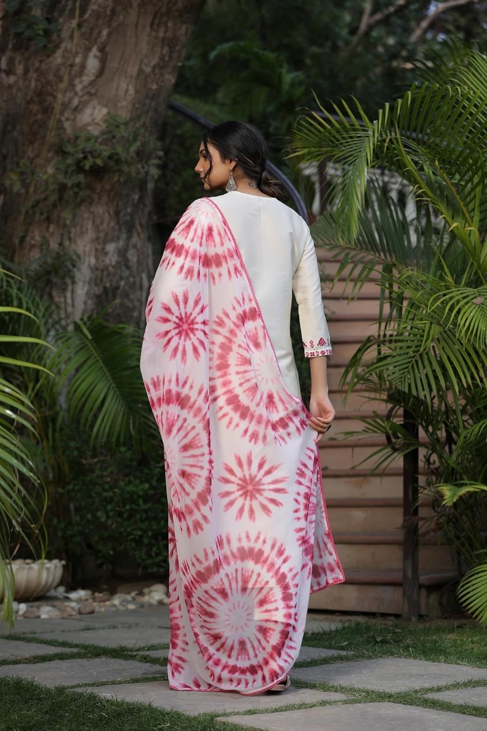 Women’s Rayon Viscose Straight Embroidered Kurta with Pant & Dupatta