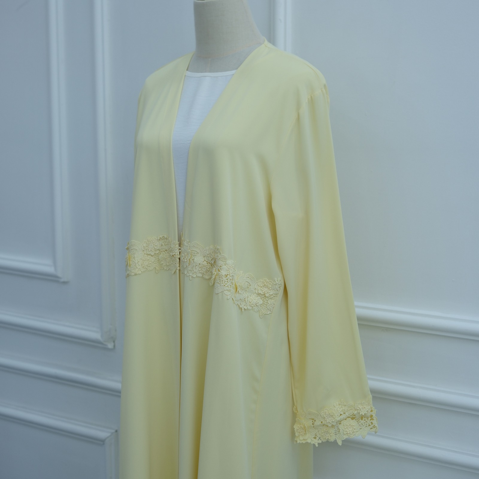 Muslim Robe 3D Floral Applique Open Abaya Cardigan Dress Arab Women Kaftan Gown