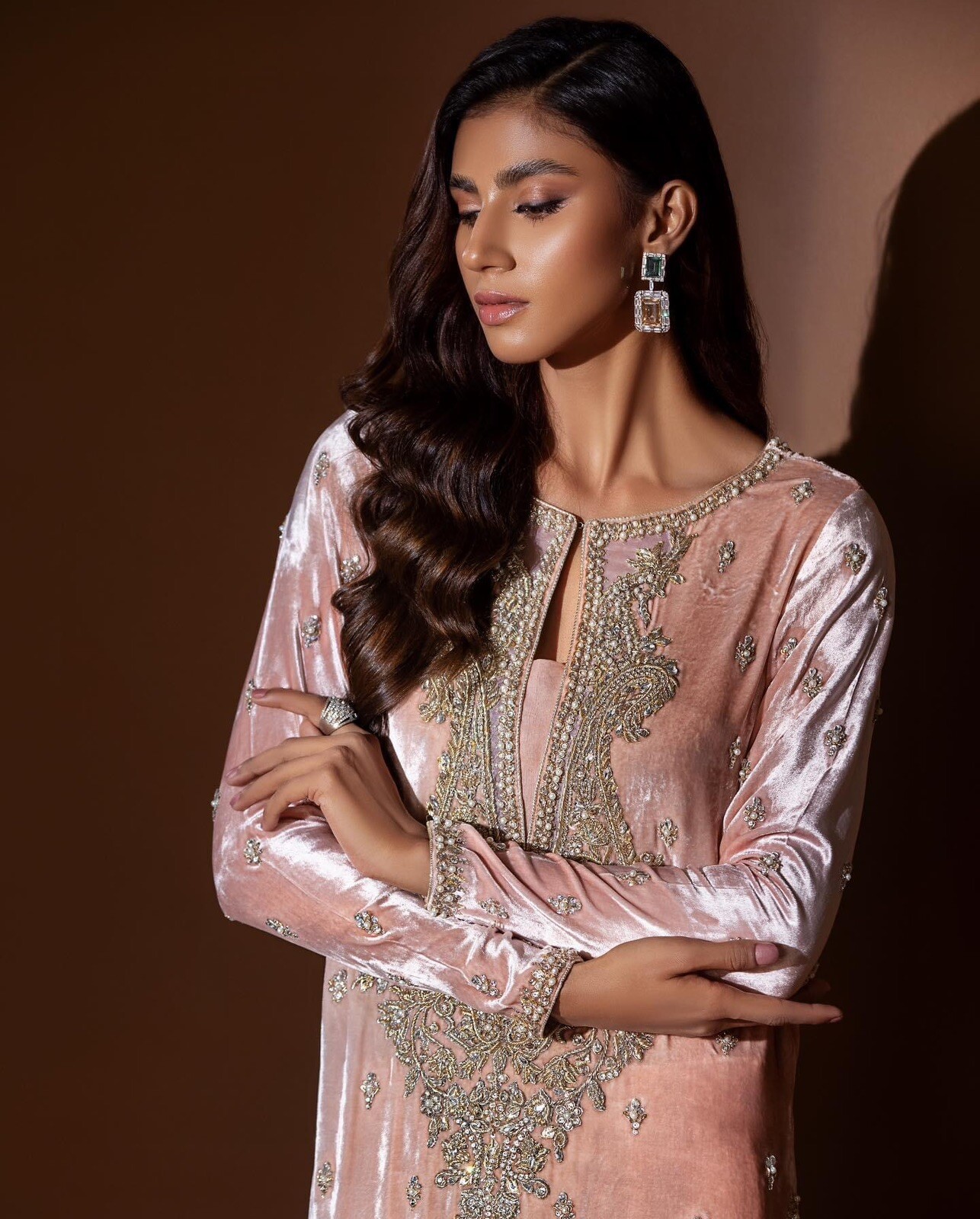 VELVET EMBROIDERY ELAN MARIA B SUFFUSE ASIM JOFA SANA SAFINAZ SALWAR KAMEEZ