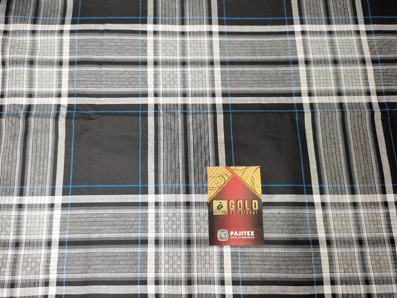 Sarong Pelikat Mangga Gold Gray for men