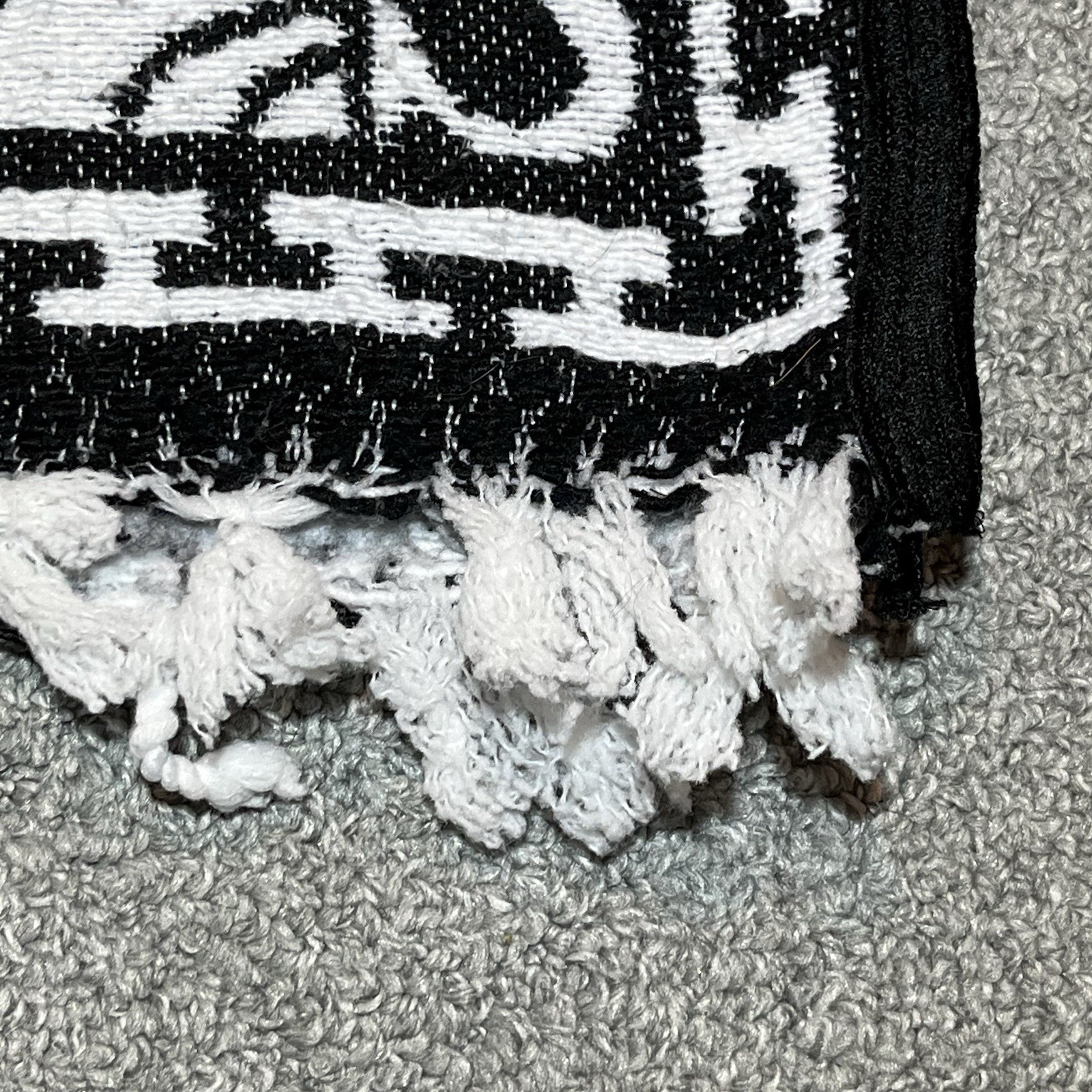 Mexican Poncho Rug Blanket Heavy Black White Aztec Tribal Southwest Reversible