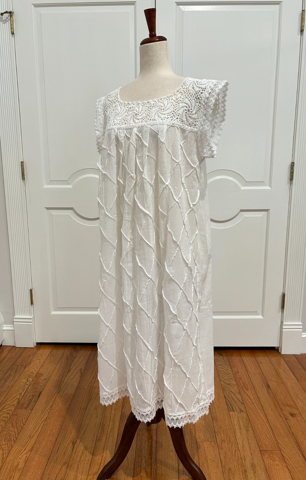 Artisanal Mexican Women’s Summer dress made with cotton manta and crochet work,