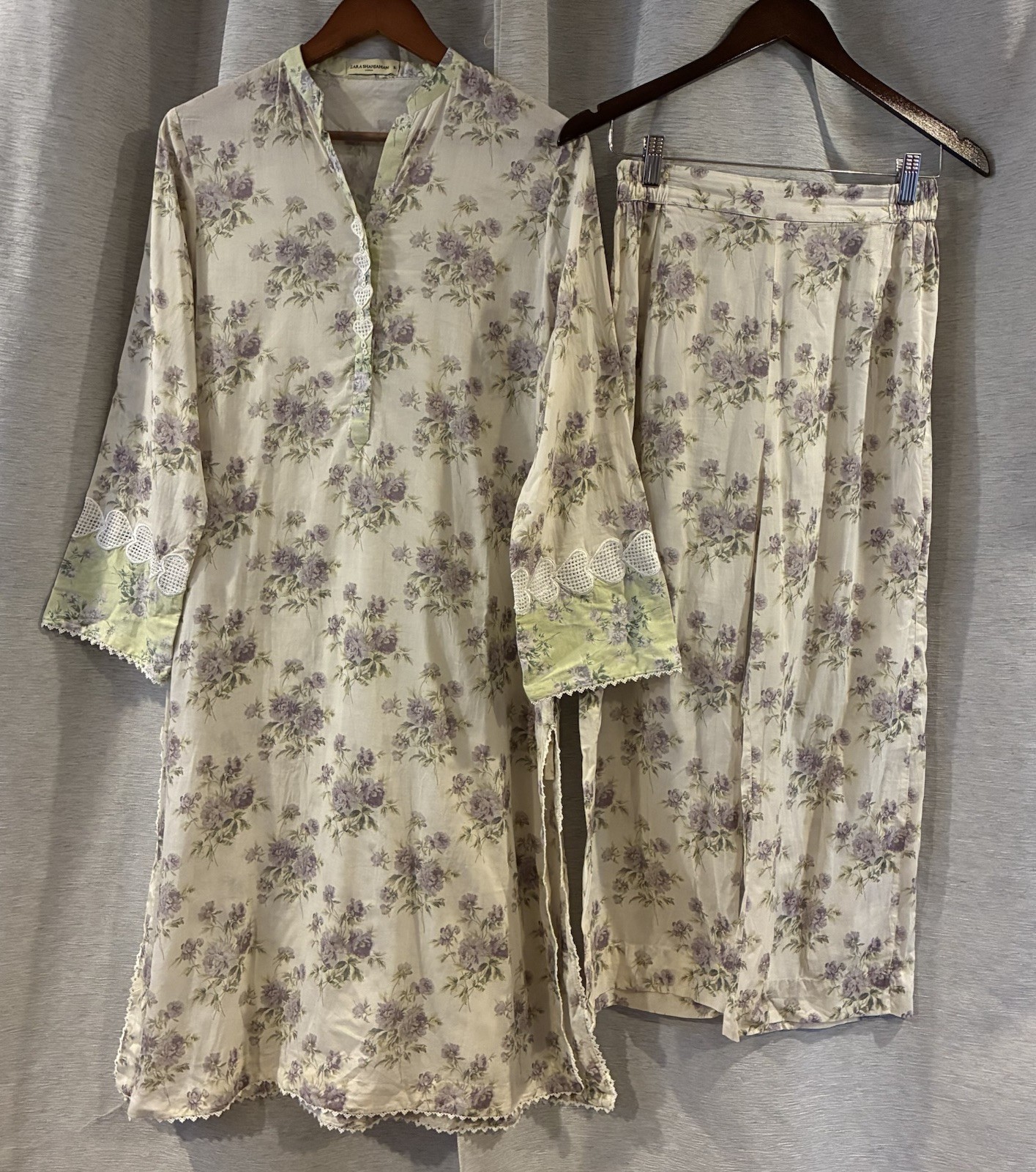 COCO by Zara Shahjahan kurta Floral Size Small