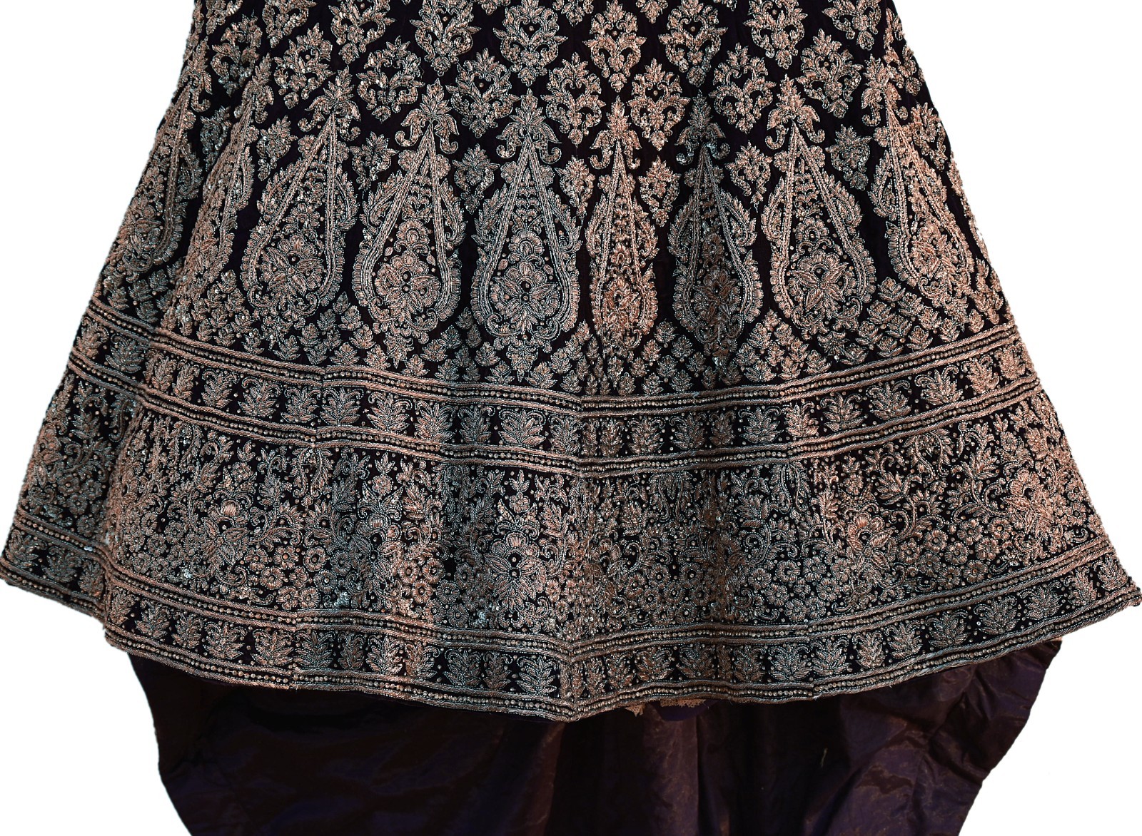 Indian Heavy Purple Velvet Hand Embroidered Lehenga/Skirt Bridal Wear Zardozi