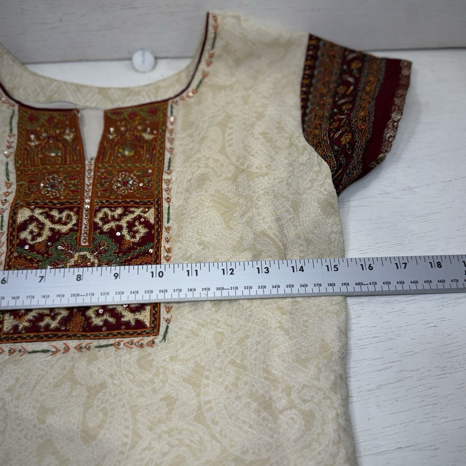 Kurta Dress Tunic Small Embroidery Beige Paisley Embellished With Red Trim Lined