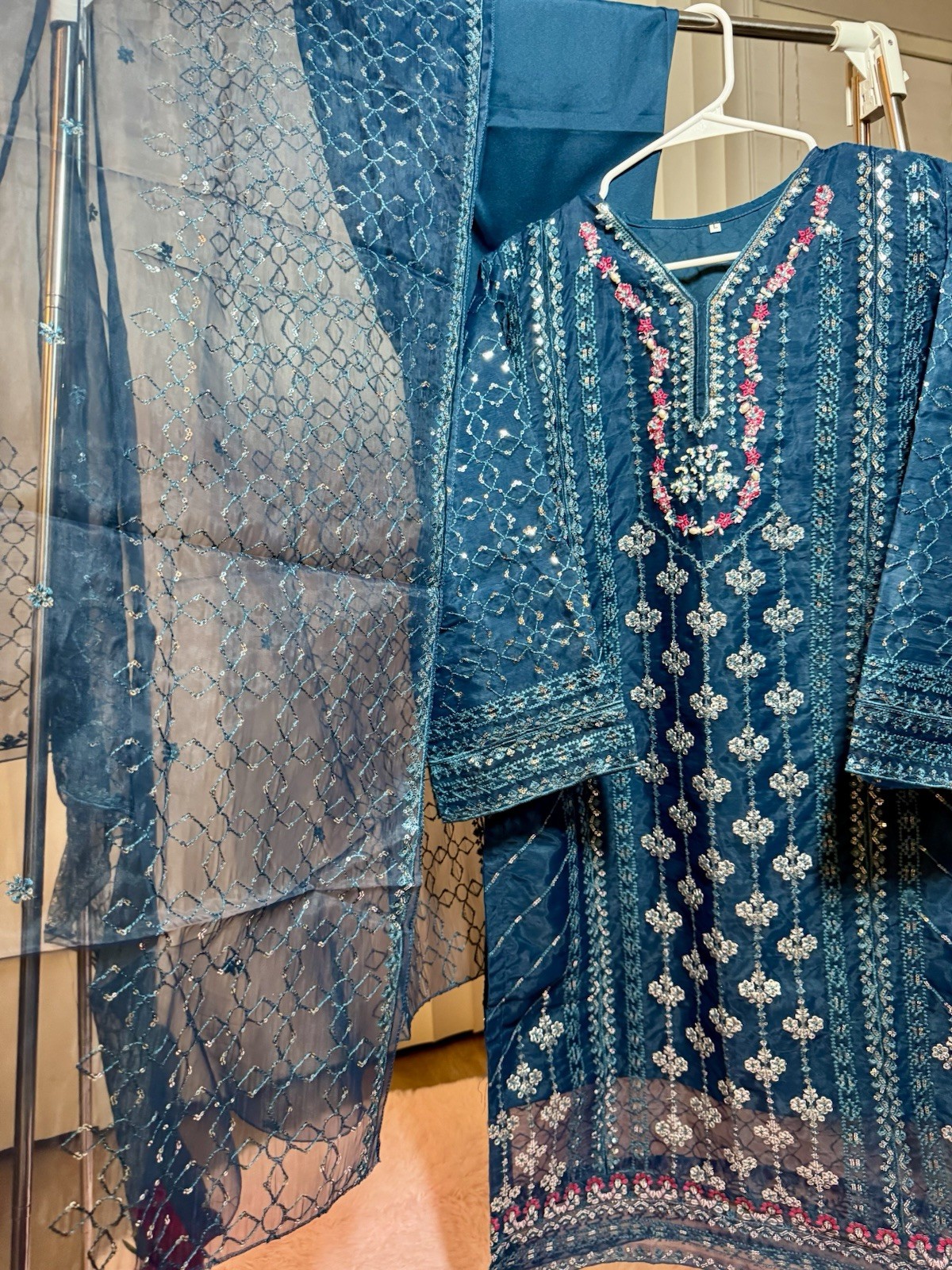 Women’s Blue Pakistani 3 pc suit, Size L