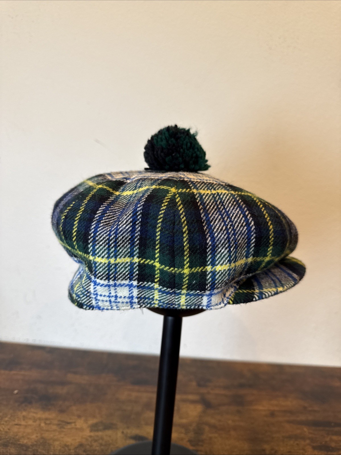 Scottish Acrylic/Wool Tam o’Shanter Royal Stewart Tartan Scotland Cap Hat