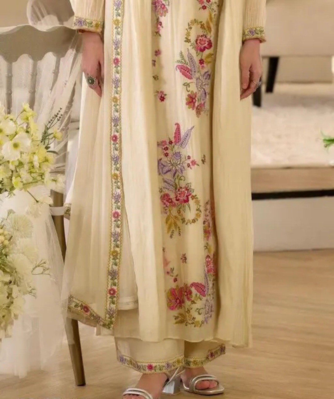 Women Designer Anarkali Kurti Havey Embroidered With Pant Designer Dupatta. Size