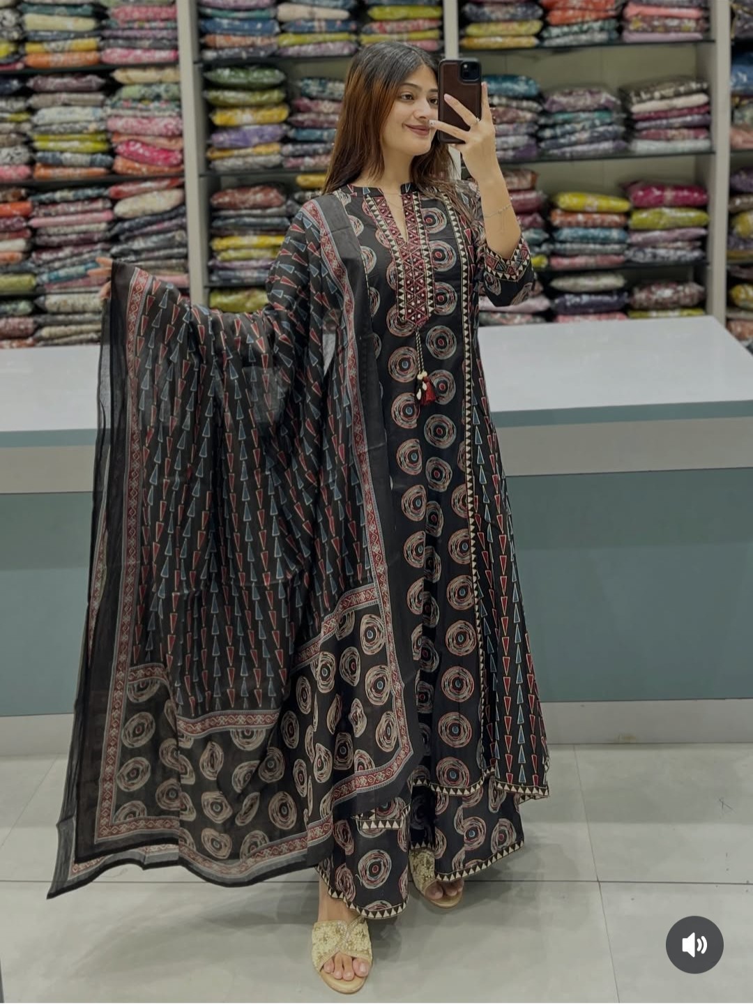 Women’s Cotton Printed Kurta Pant Dupatta Set 3 Piece Ethnic Suit Black Red