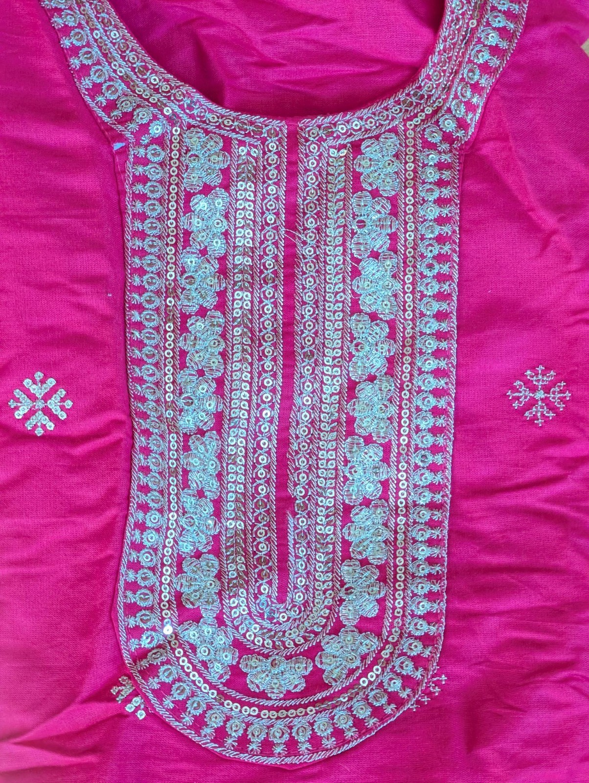 Kurta Top Tunic Silk Blend Zari Seqin Embroidered Round Neck Magenta 35″ x 18″