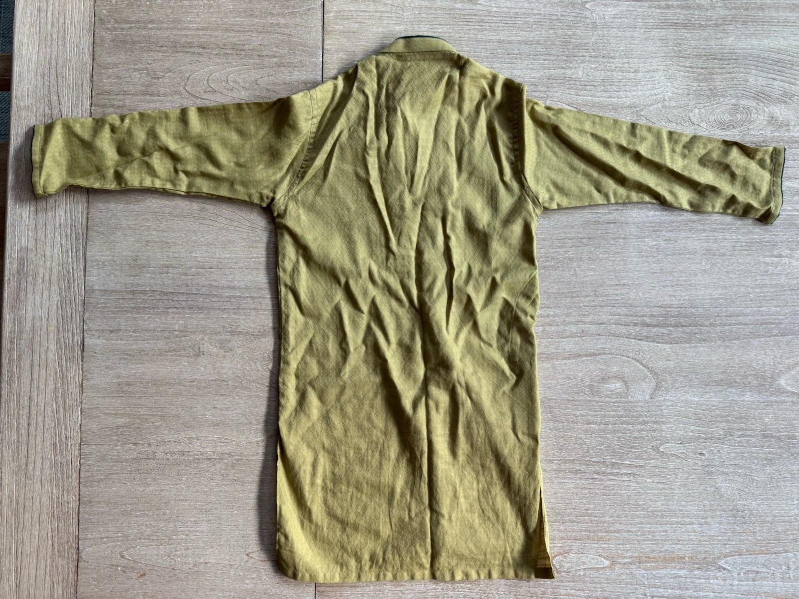 Pakistani Indian Diner’s Junior Boy’s Olive Green Embroidered Kameez Size 16