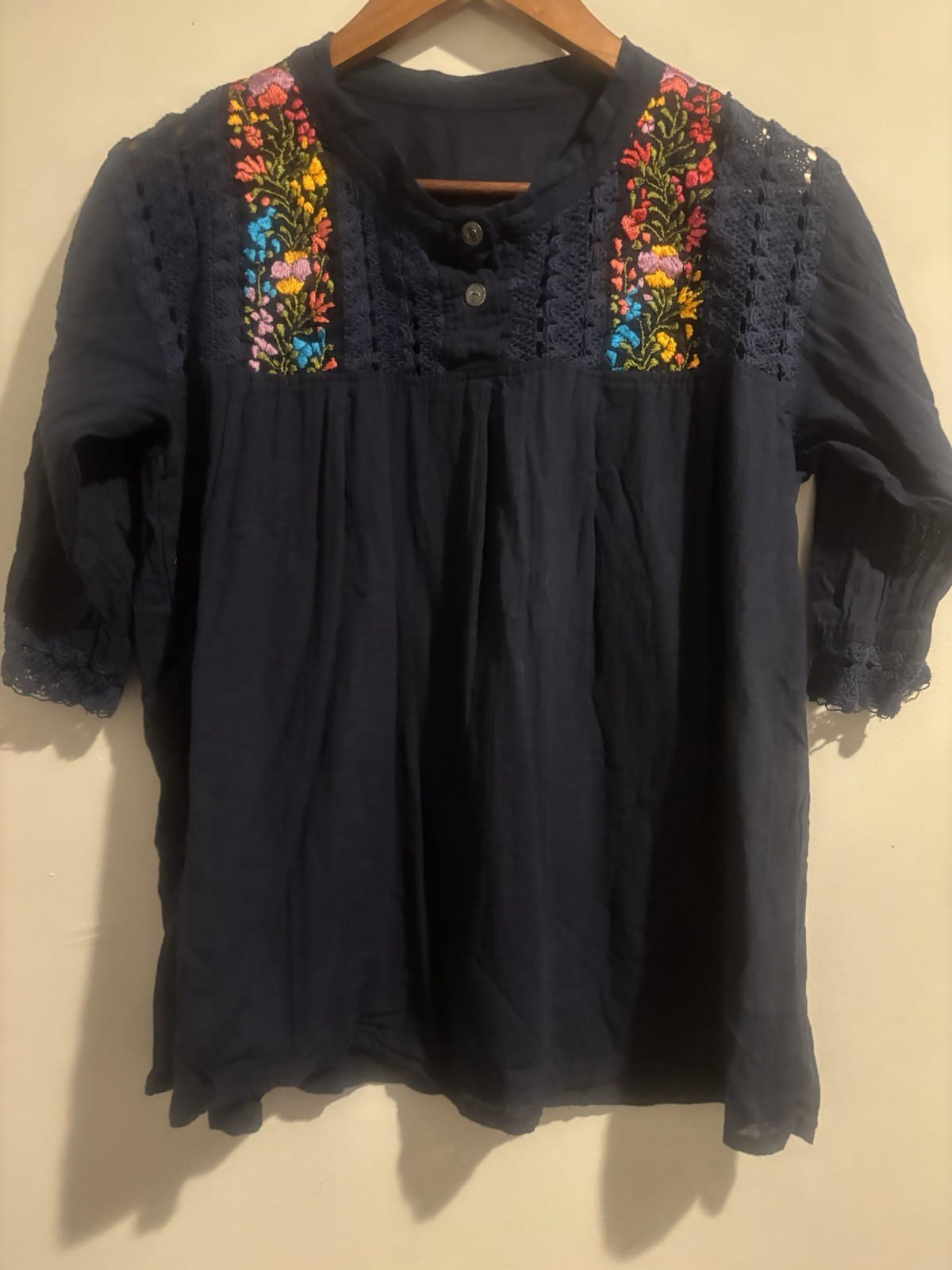 Multi Color Handmade Women’s Top Machine Embroidered Floral Boho XS Navy Artsy