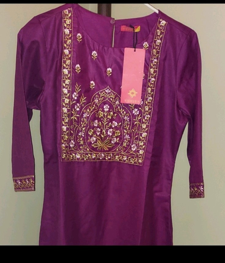 NWT Women’s Ethnic Wear Collection Rayon Kurti Sz Small