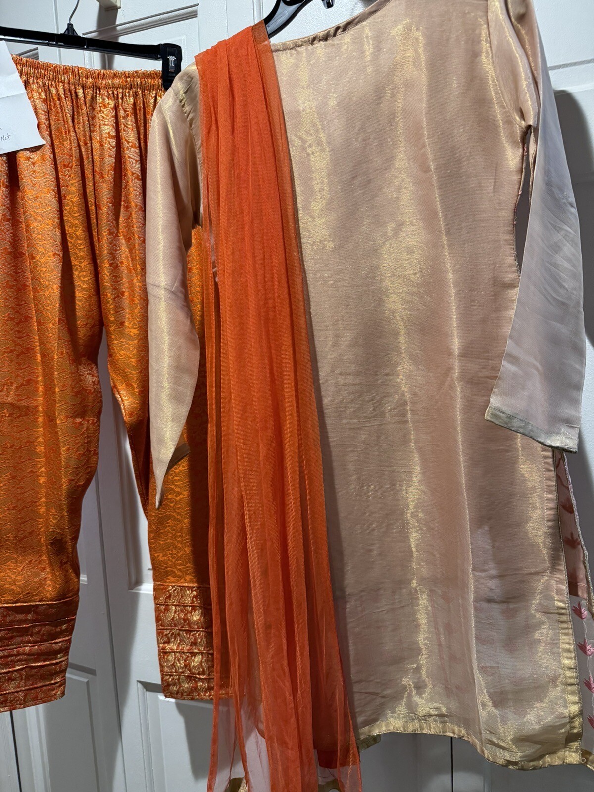 Girls Salwar Kameez Orange And Light Pink 3 Pieces Size: XS New