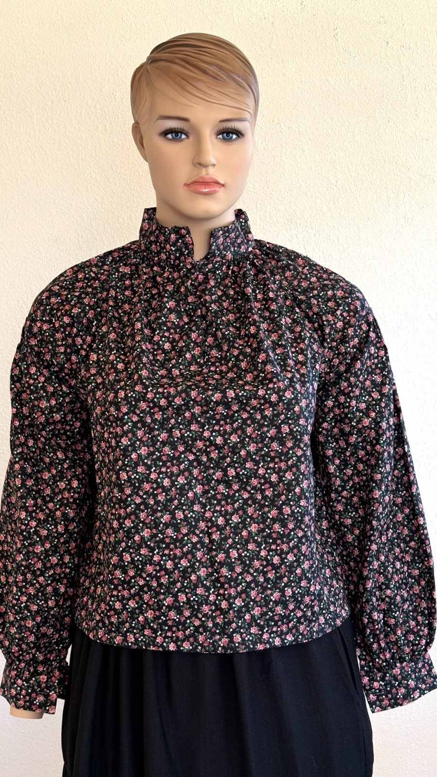 Authentic EU44 NORWEGIAN correctly made BUNAD Blouse SHIRT Norway Top quality