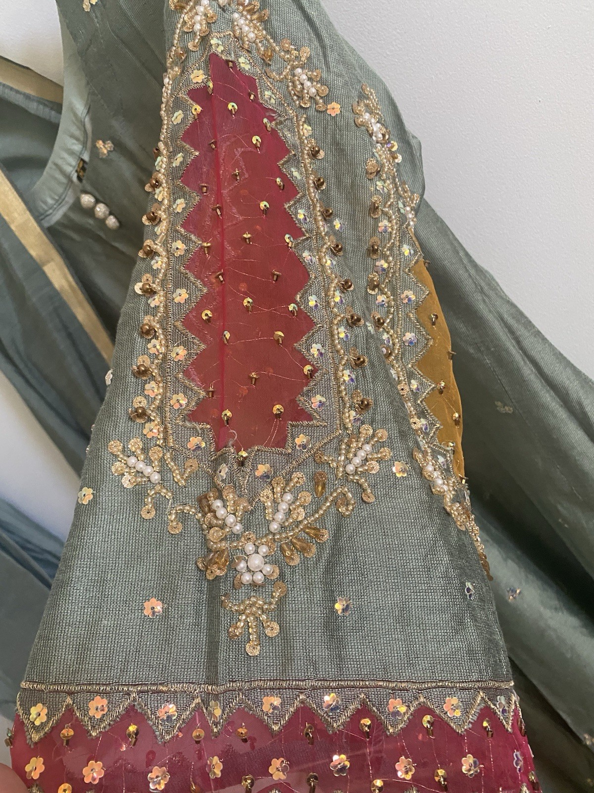 LM Pakistani Green Silk Embroidered Salwar Kameez Women’s M Traditional