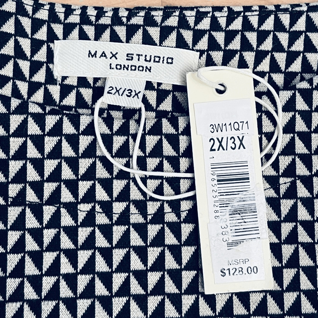 NWT Gorgeous MAX STUDIO LONDON 2X-3X Plus Size Black & Tan Geometric Print Tunic