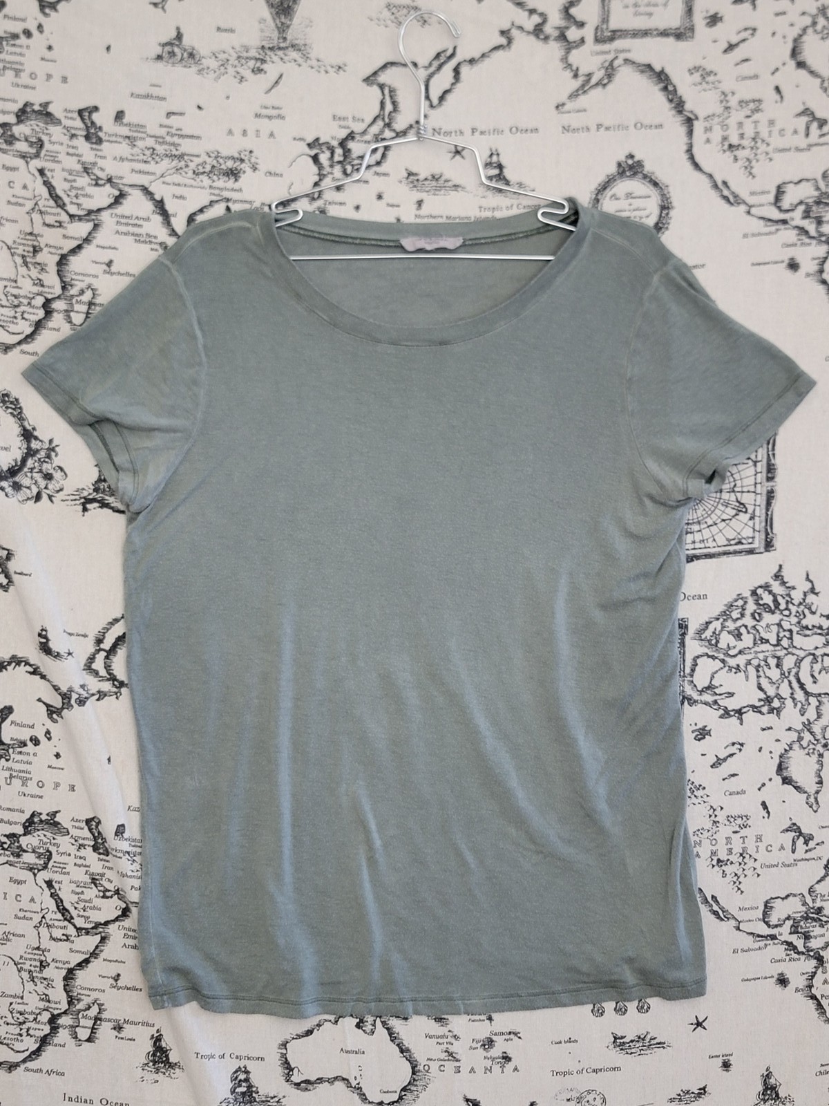 Cable & Gauge Studio Women’s Green Viscose Blend Short Sleeve Crew Neck T-Shirt