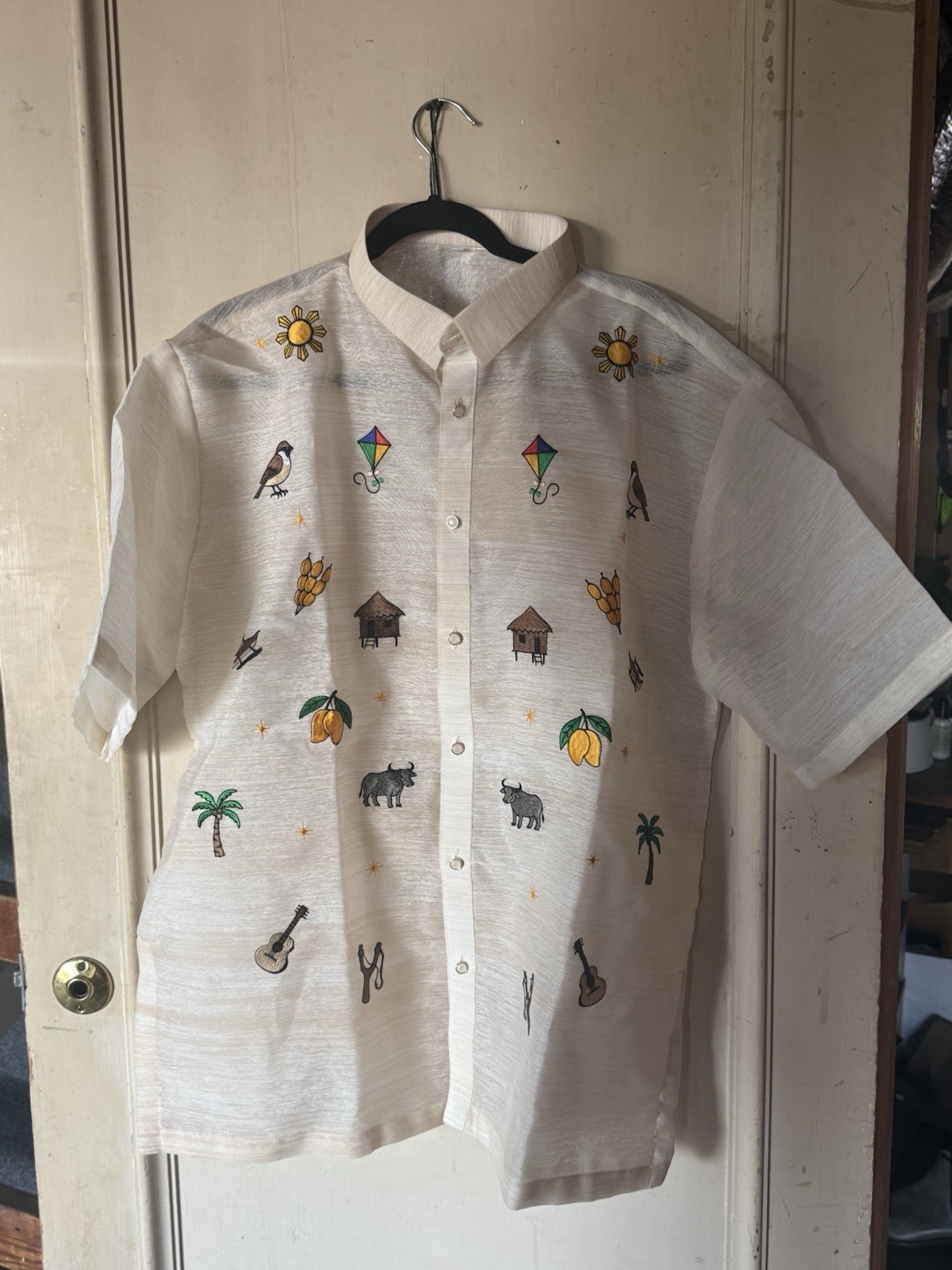 Brand New Modern Barong Tagalog With Mango Embroidery