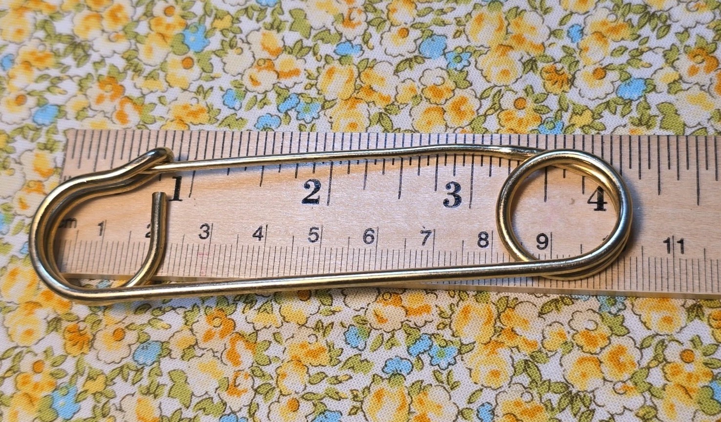 Vintage Gold Tone Metal Kilt Pin Huge Safety Pin 4 in Skirt Scarf Pin 1980s 1990