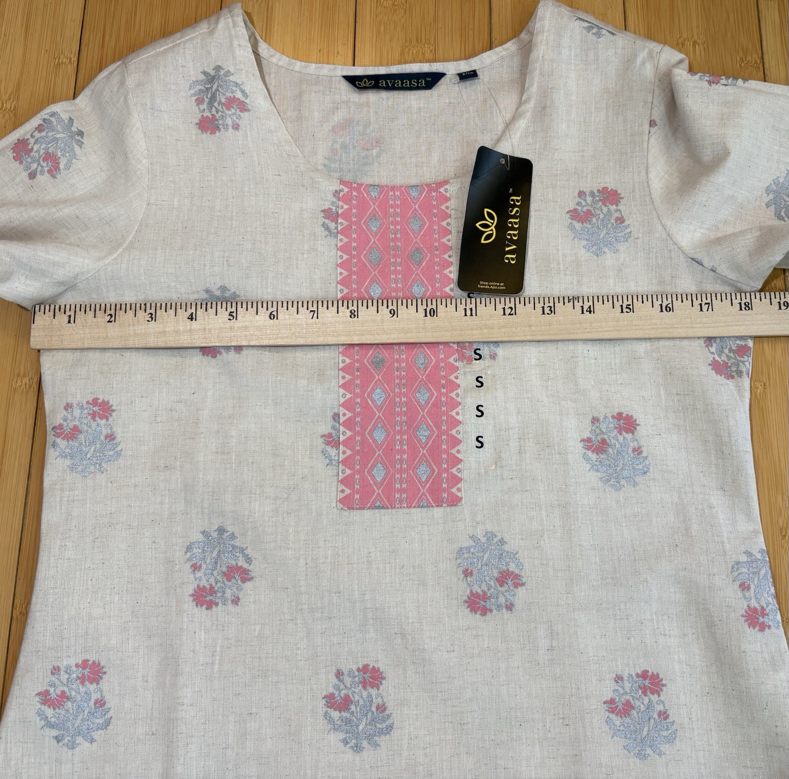 NWT Avaasa Indian Women Beige Cotton Linen Floral Kurta Kurti Top Tunic Dress