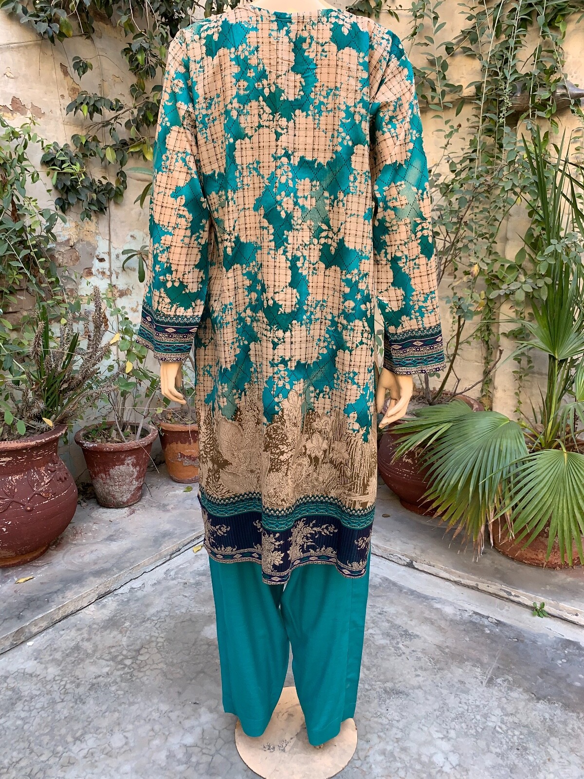 Pakistani Beige & Teal Printed Straight Shirt 3-PCS Lawn Suit w/ Threadwork ,L
