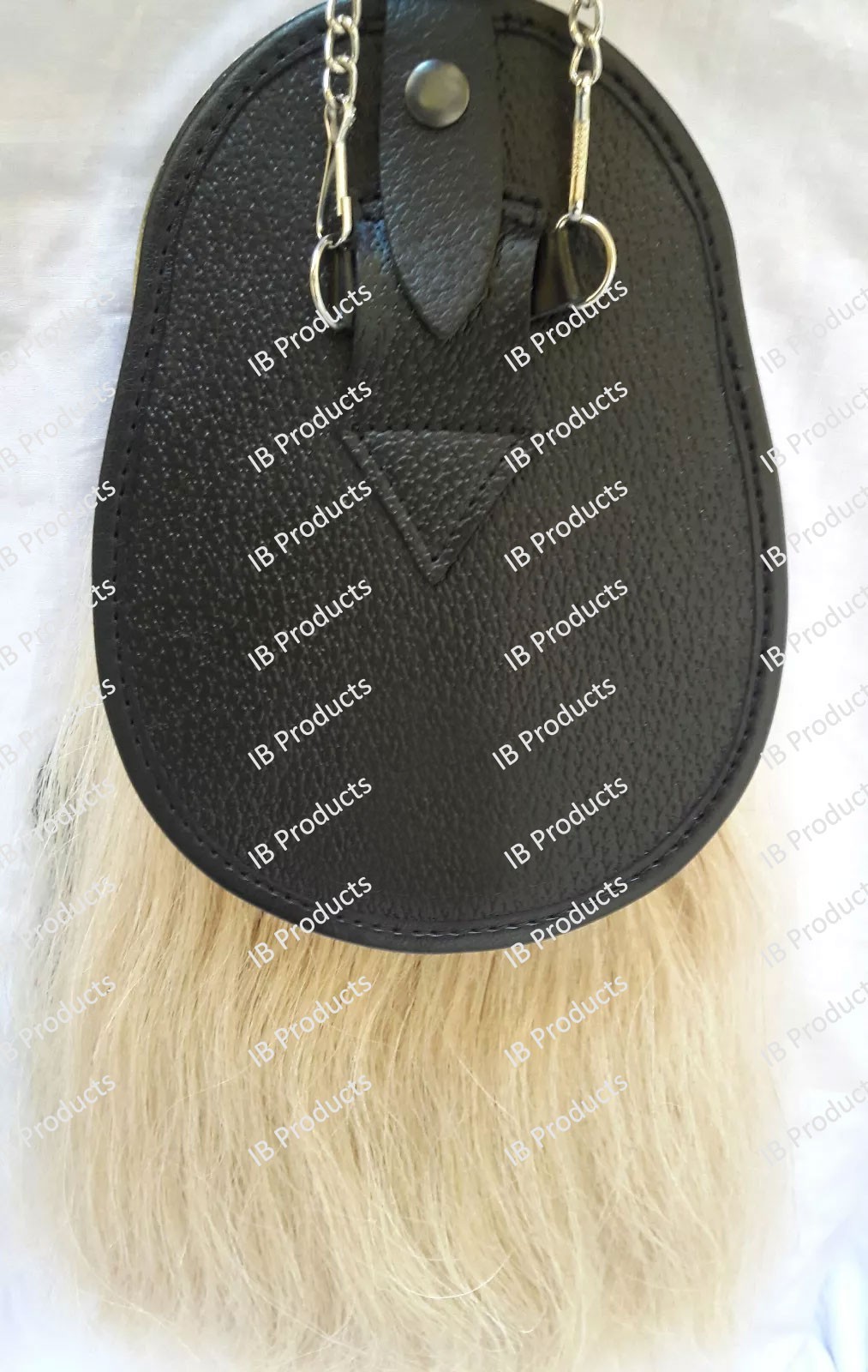 White Horse Hair Sporran Rampant Lion Badge 100% Original Two Black Tassels Long